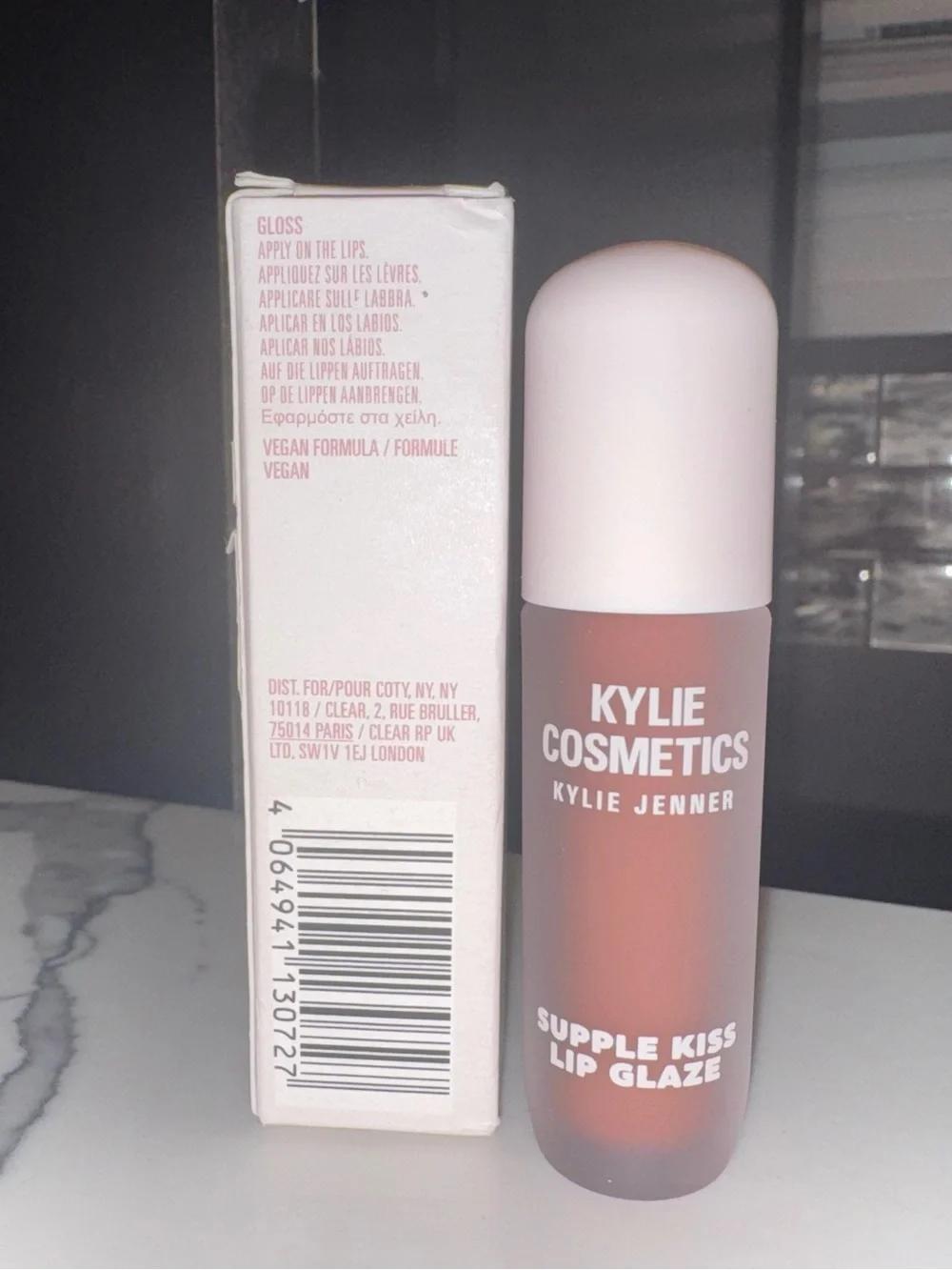 Kylie Cosmetics Supple Kiss Lip Glaze – Shade 005 Lovable